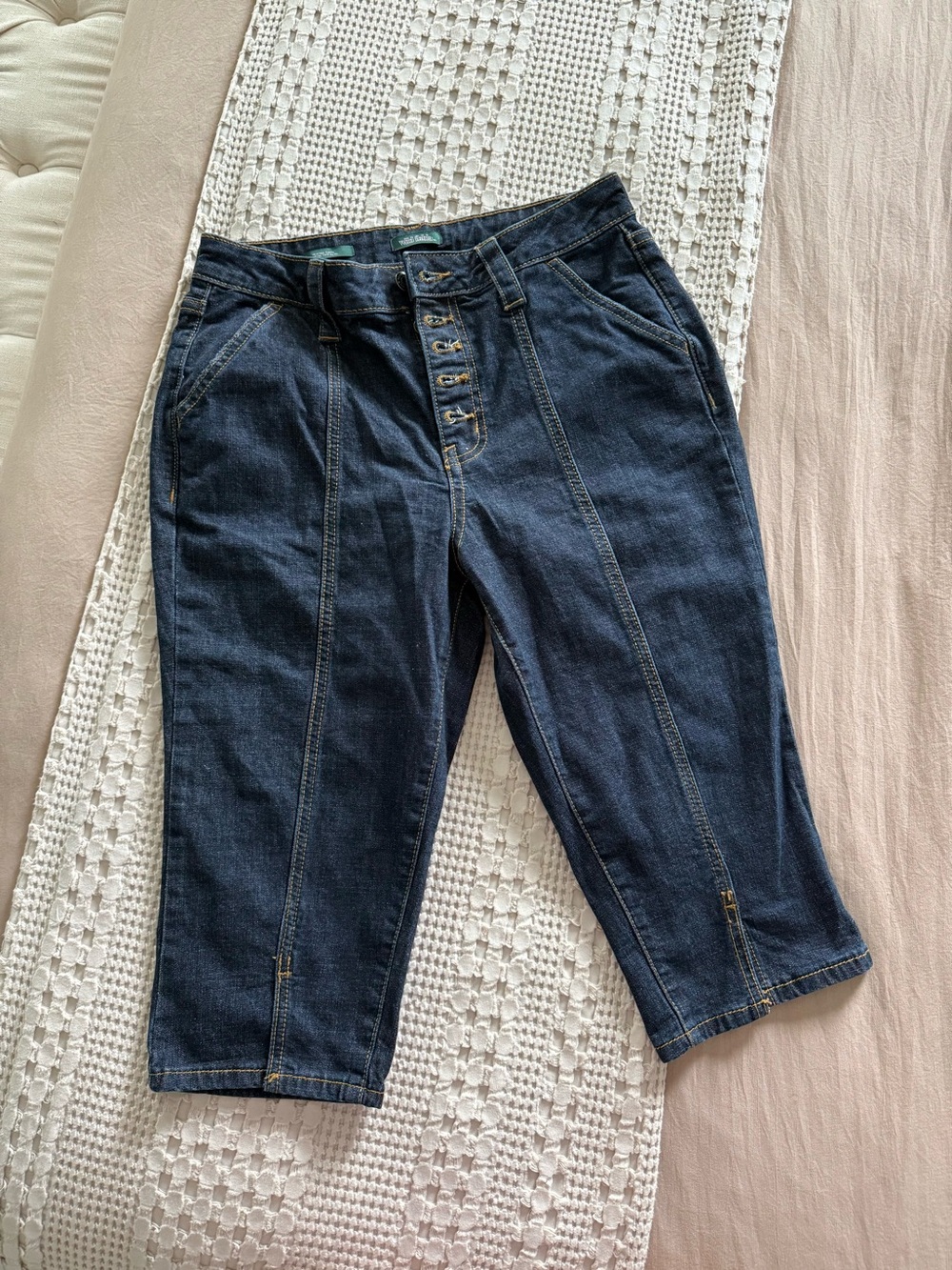 NEW wild fable Dark Denim Split-Hem‎ High-Rise Button-Fly Jeans Size 6R